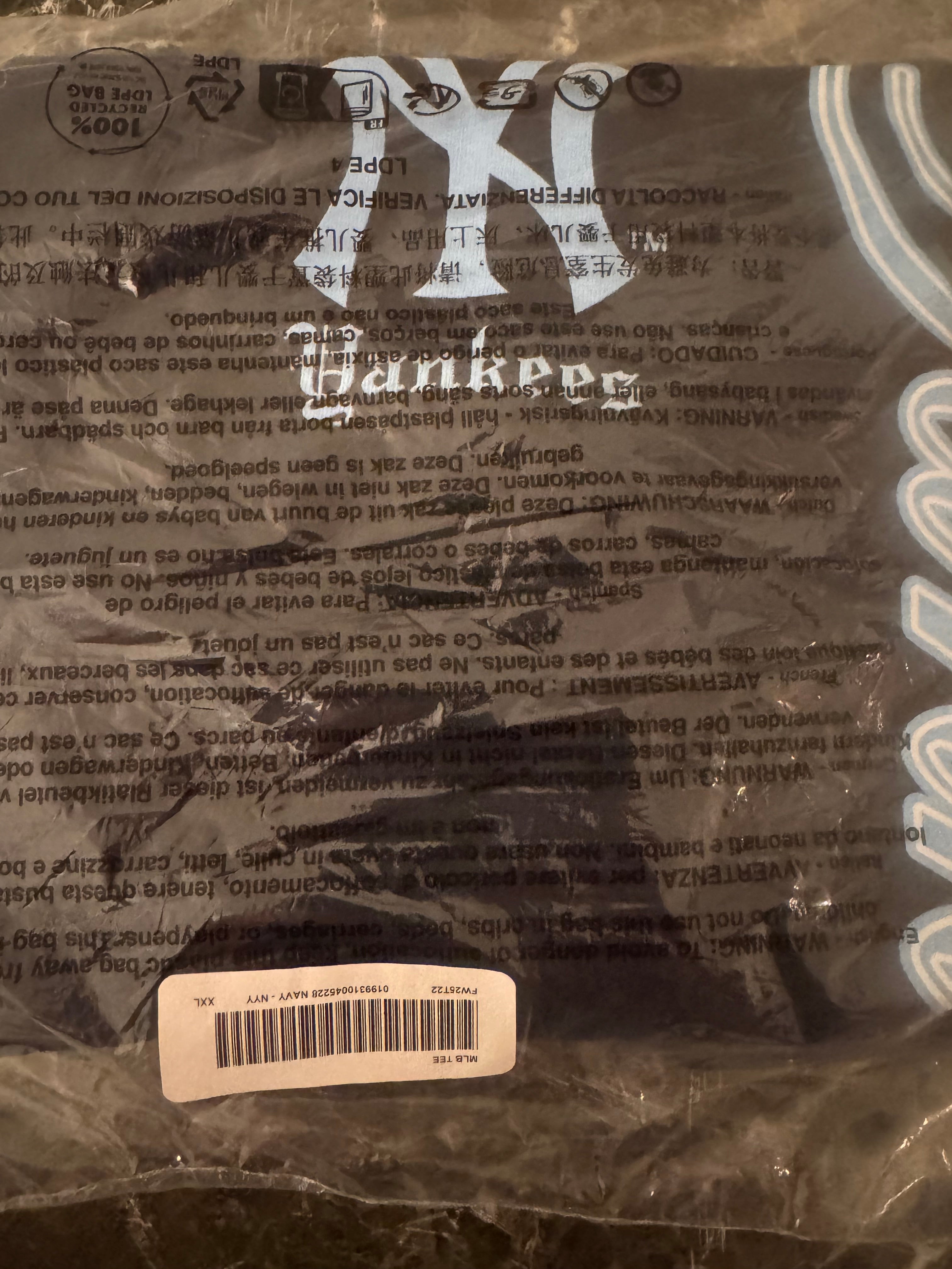 Supreme®/MLB Teams Tee Yankees Navy XXL/XL