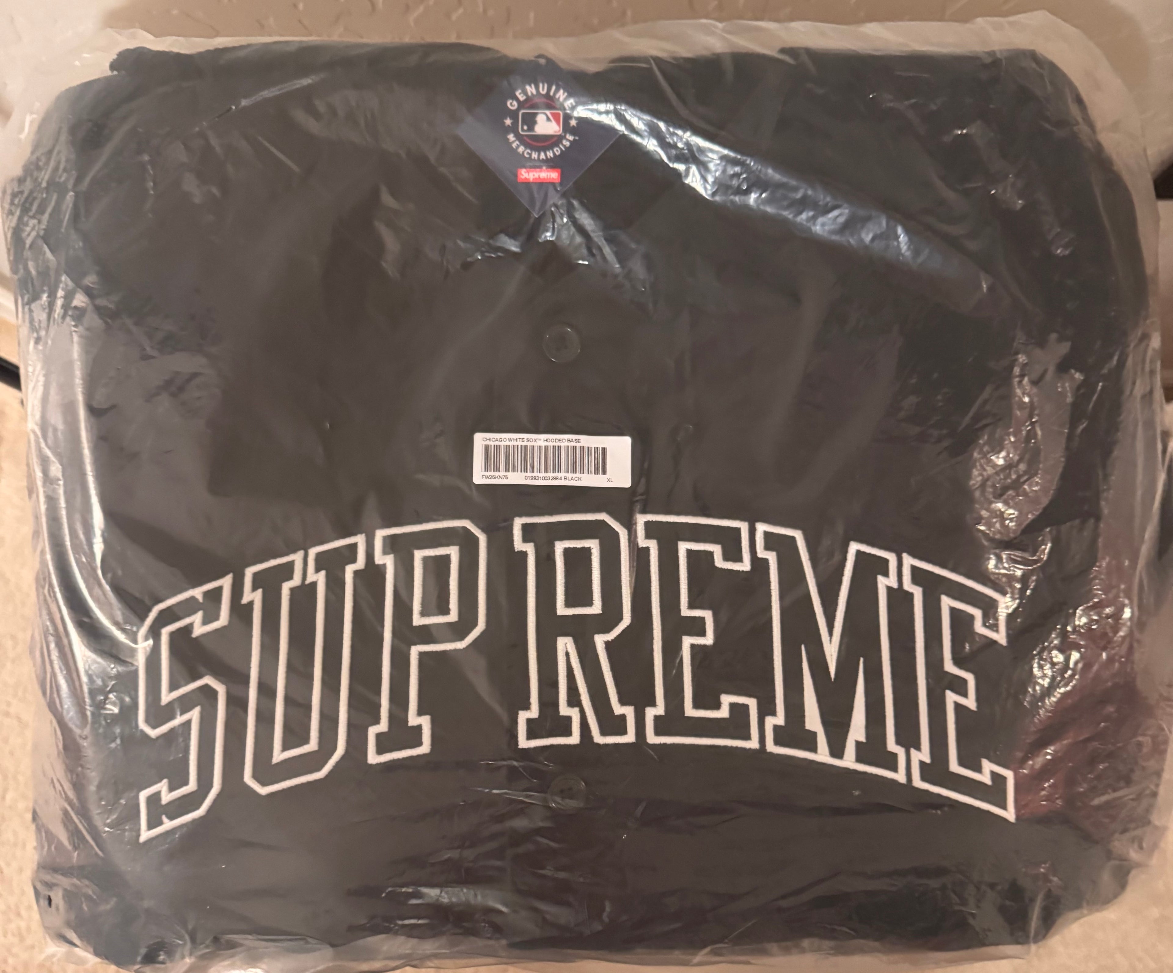 Supreme Chicago White Sox Hooded Baseball Jersey Black FW25 Size XL