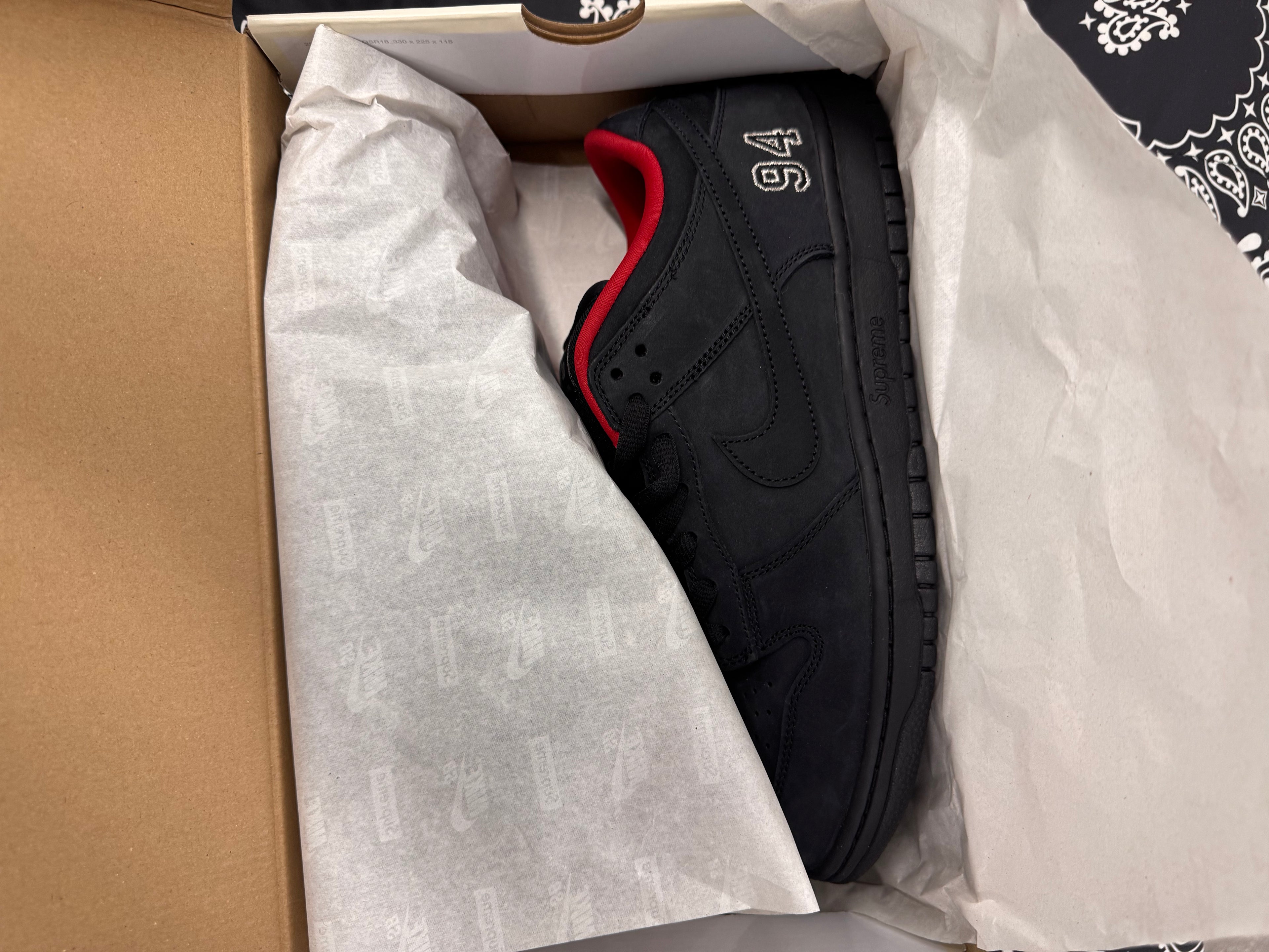 Supreme Nike SB Dunk Low Black Size 12 Deadstock